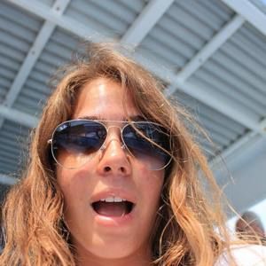 Meet your Posher, Asta